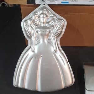 Vintage Barbie Mattel Princess Shaped Cake Mold